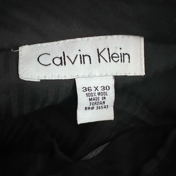 Calvin Klein Men’s Trousers - Picture 4 of 4